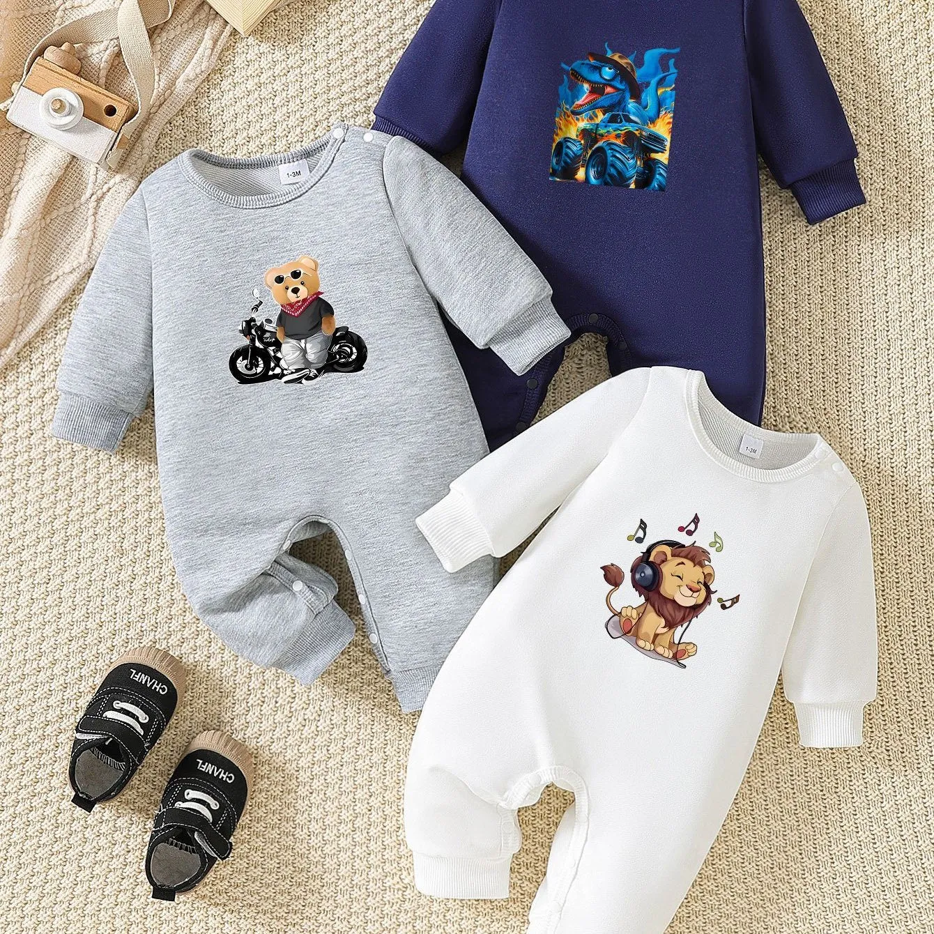 3-Pack Unisex, Baby Boys' Casual Knitted Jumpsuits with Letter Print, Cartoon Dinosaur, Bear, and Lion Appliques, Comfortable Loose Fit Outfits for Spring/Autumn.