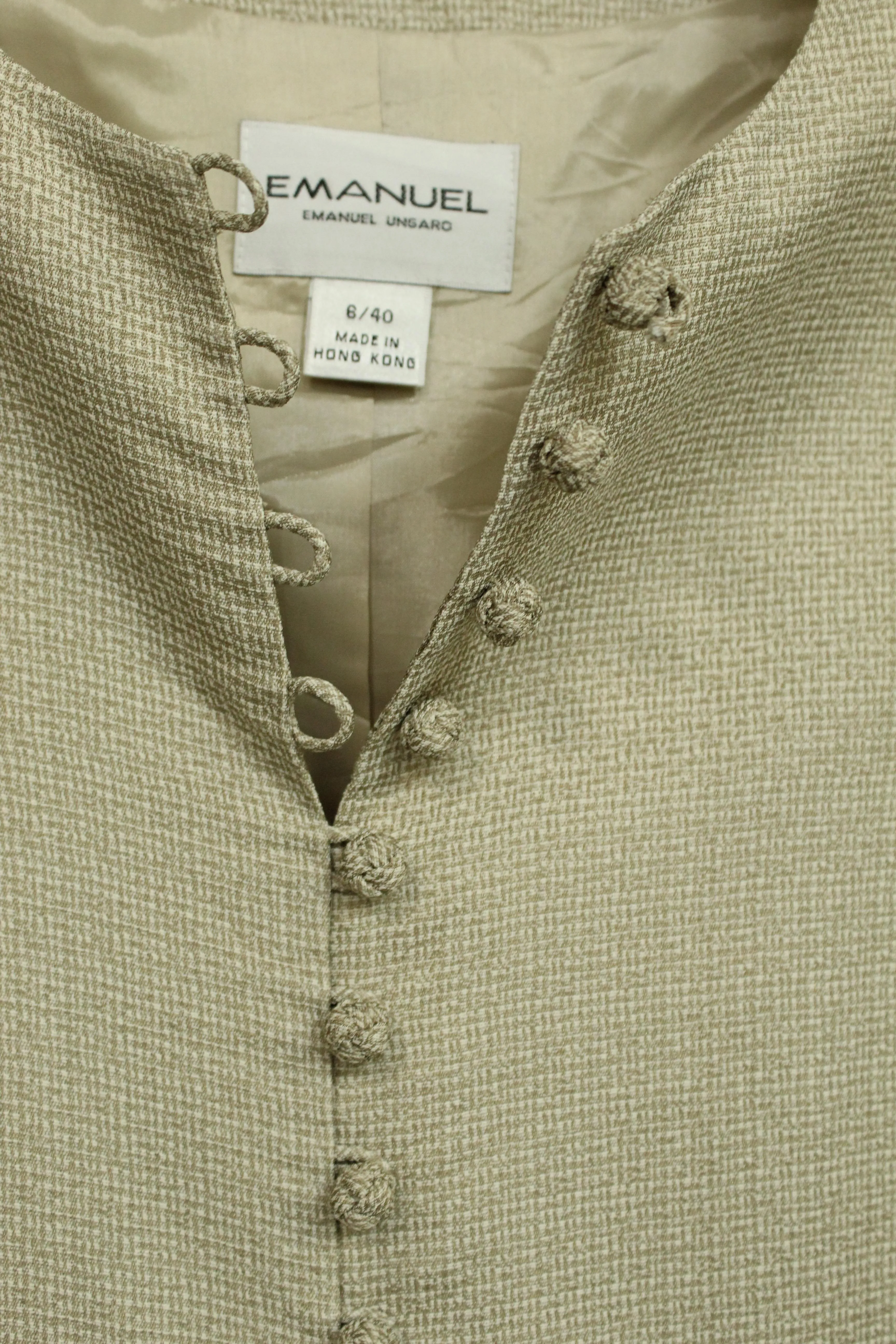 Blazer Beige Emanuel Ugaro Talla 40