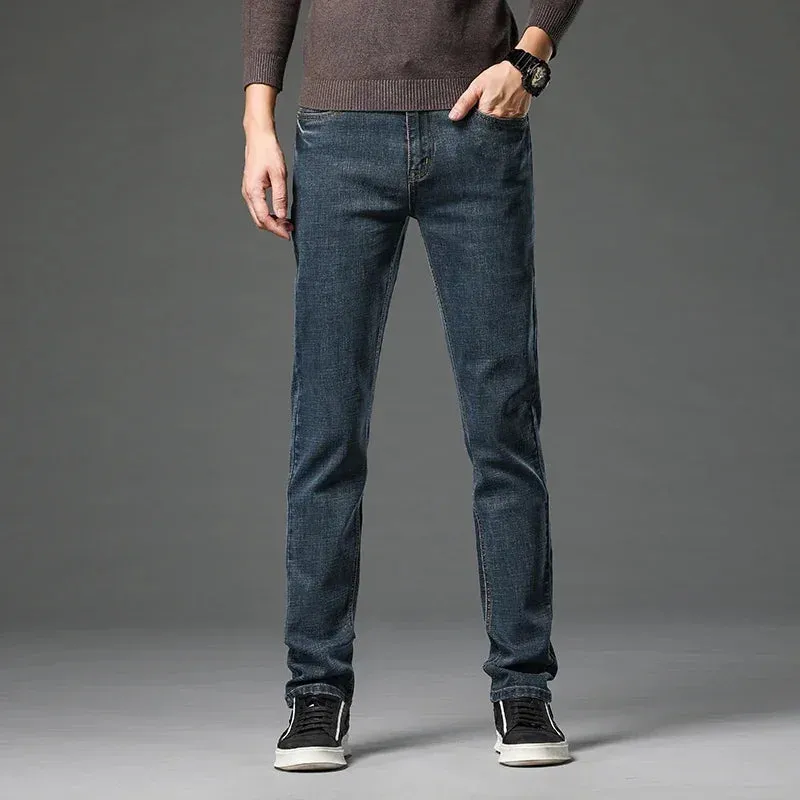 ClassicFit Herren Slim Straight Jeans