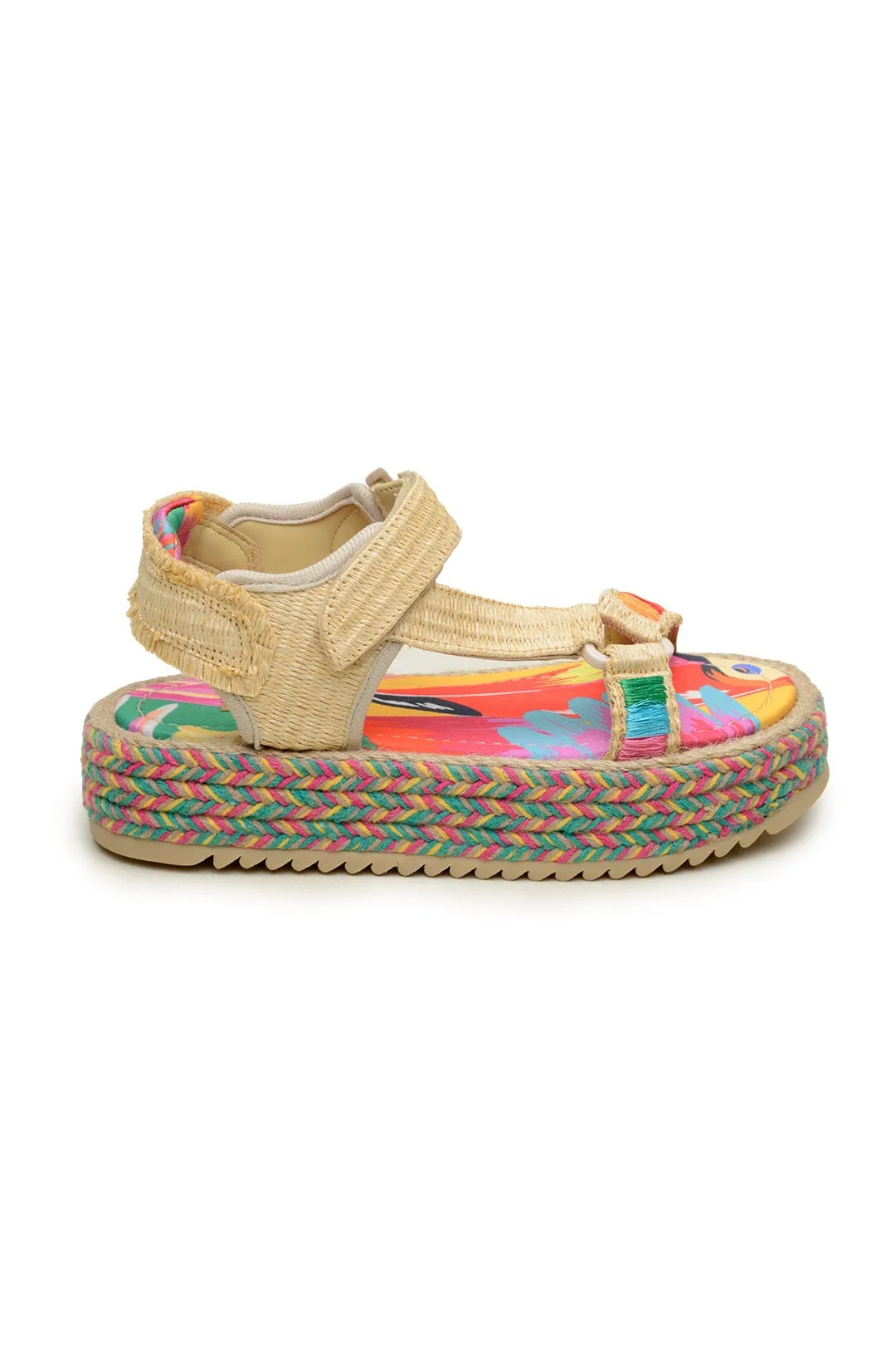 COLORFUL TOUCANS FLATFORM RAFFIA VELCRO SANDAL