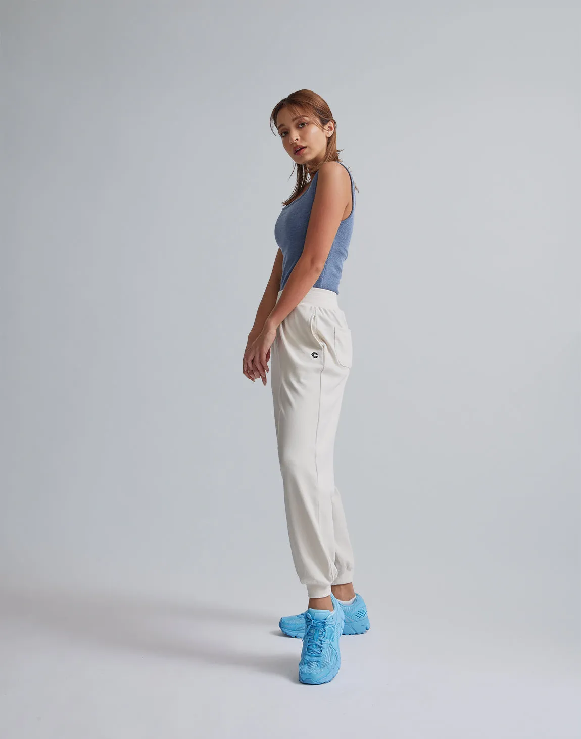 CRONOS WOMEN RELAXING JOGGER PANTS【WHITE】