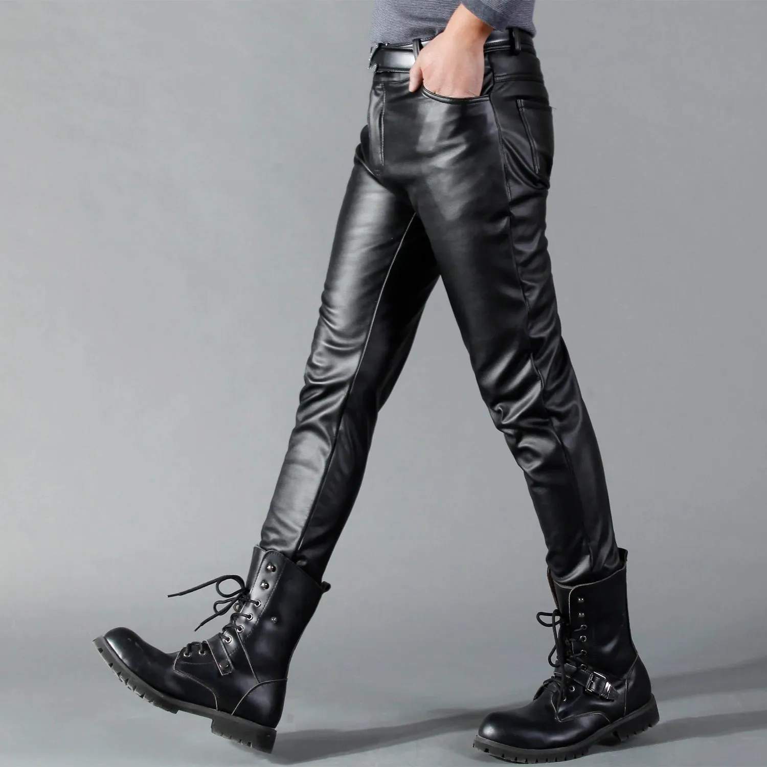 FusionFit Skinny Lederhosen
