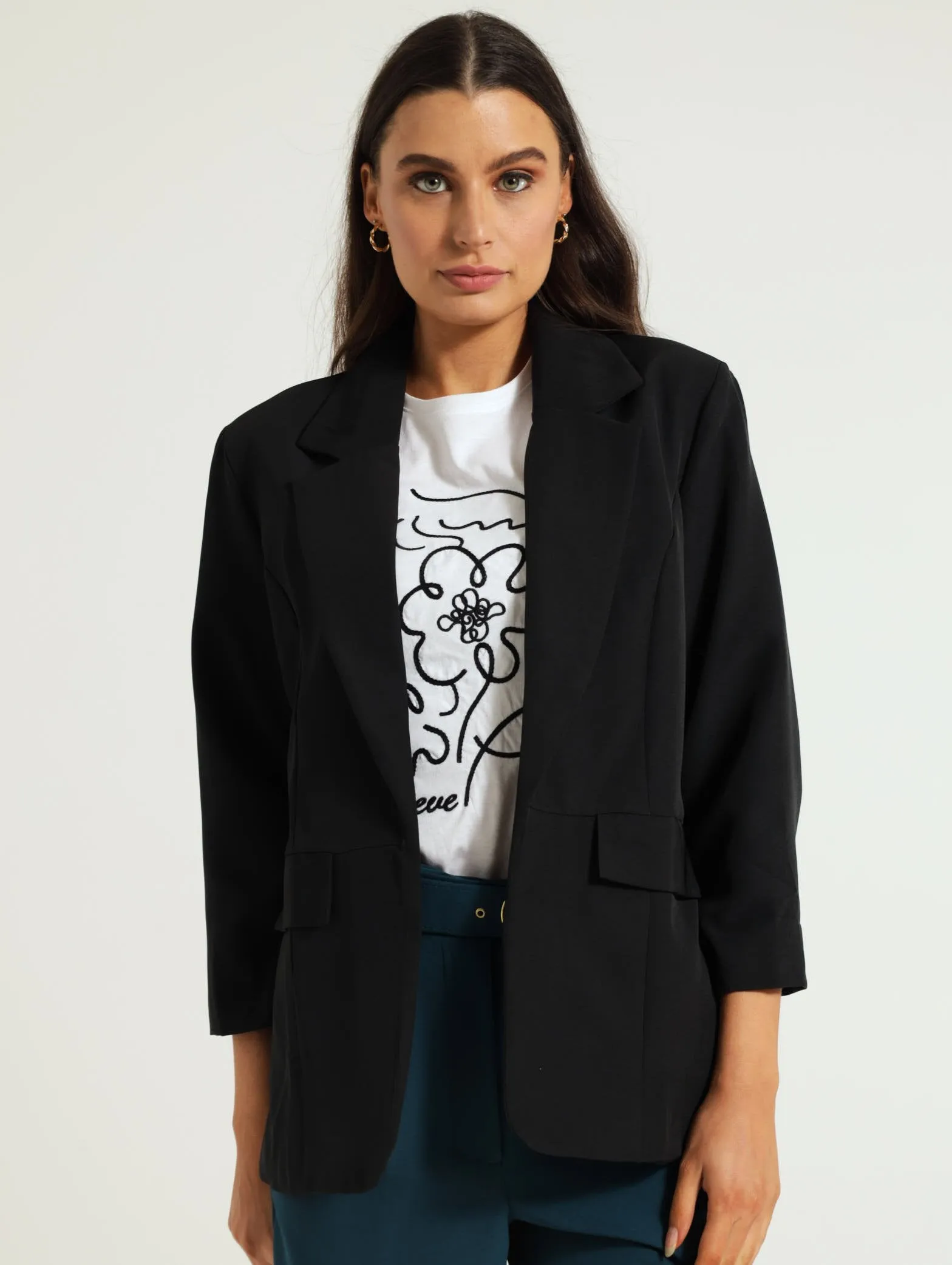 Gauged Sleeve Blazer - Black