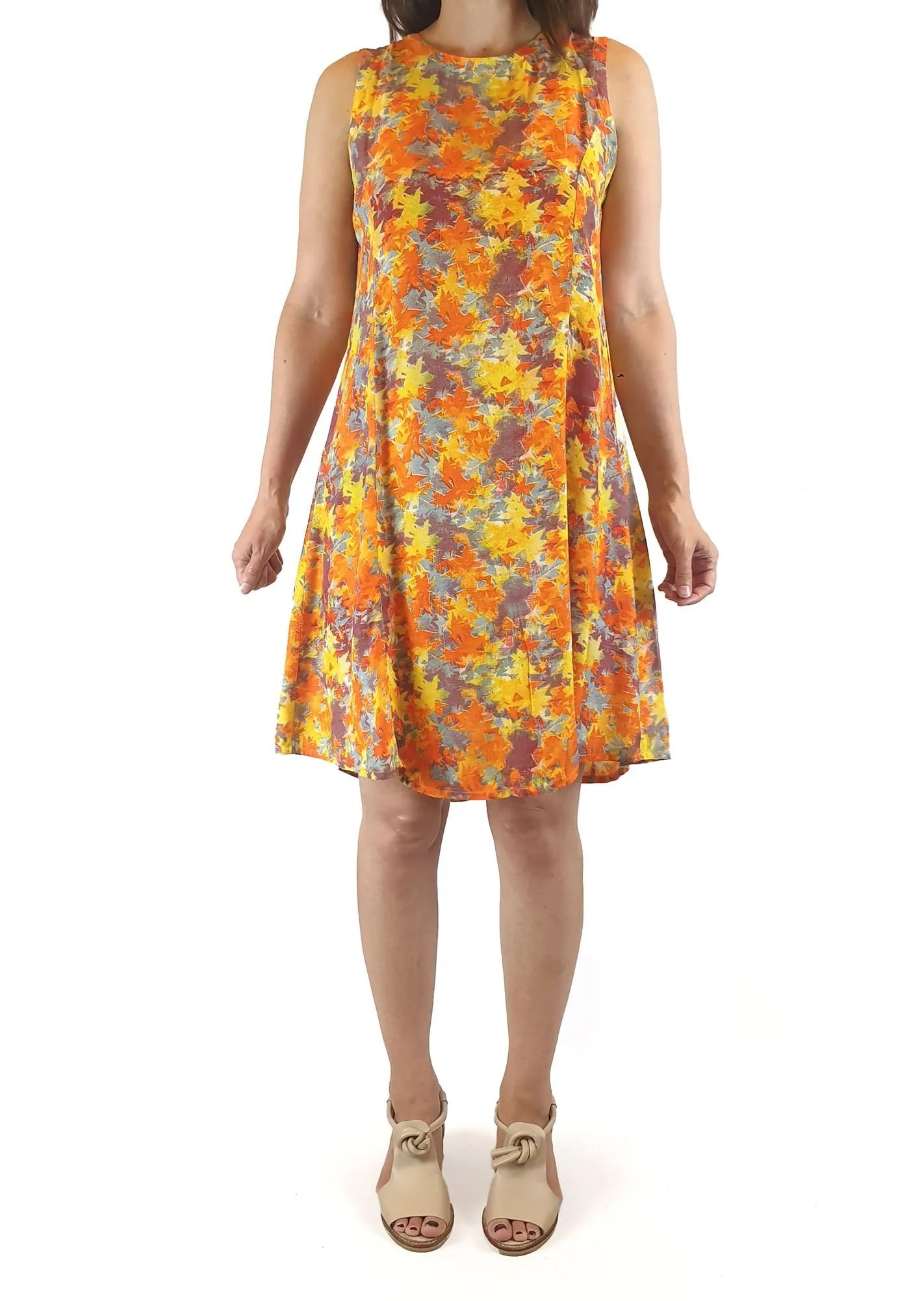 Leonard St sleeveless dress with autumnal print size 8