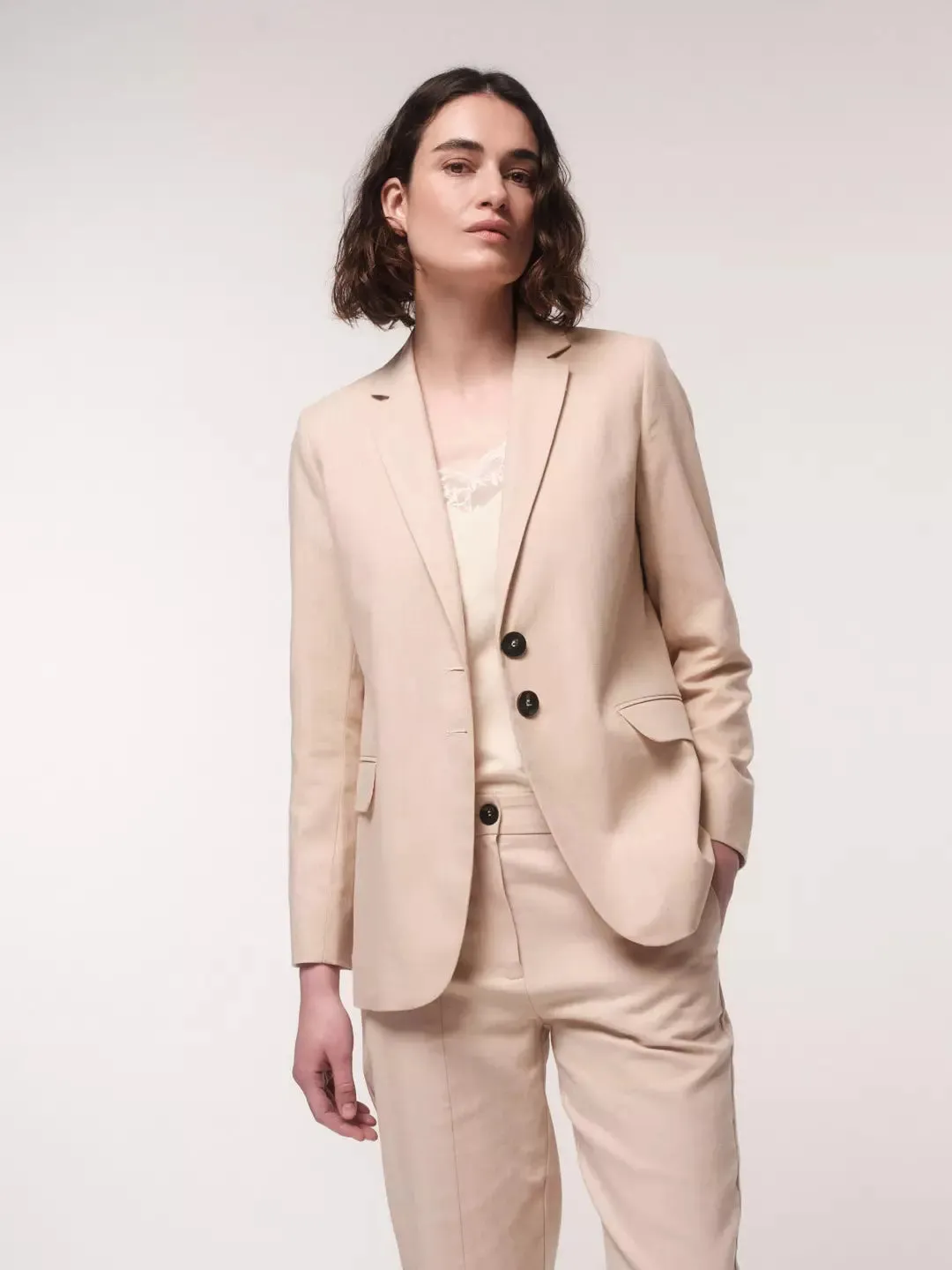 linen tencel cotton blazer in oatmilk