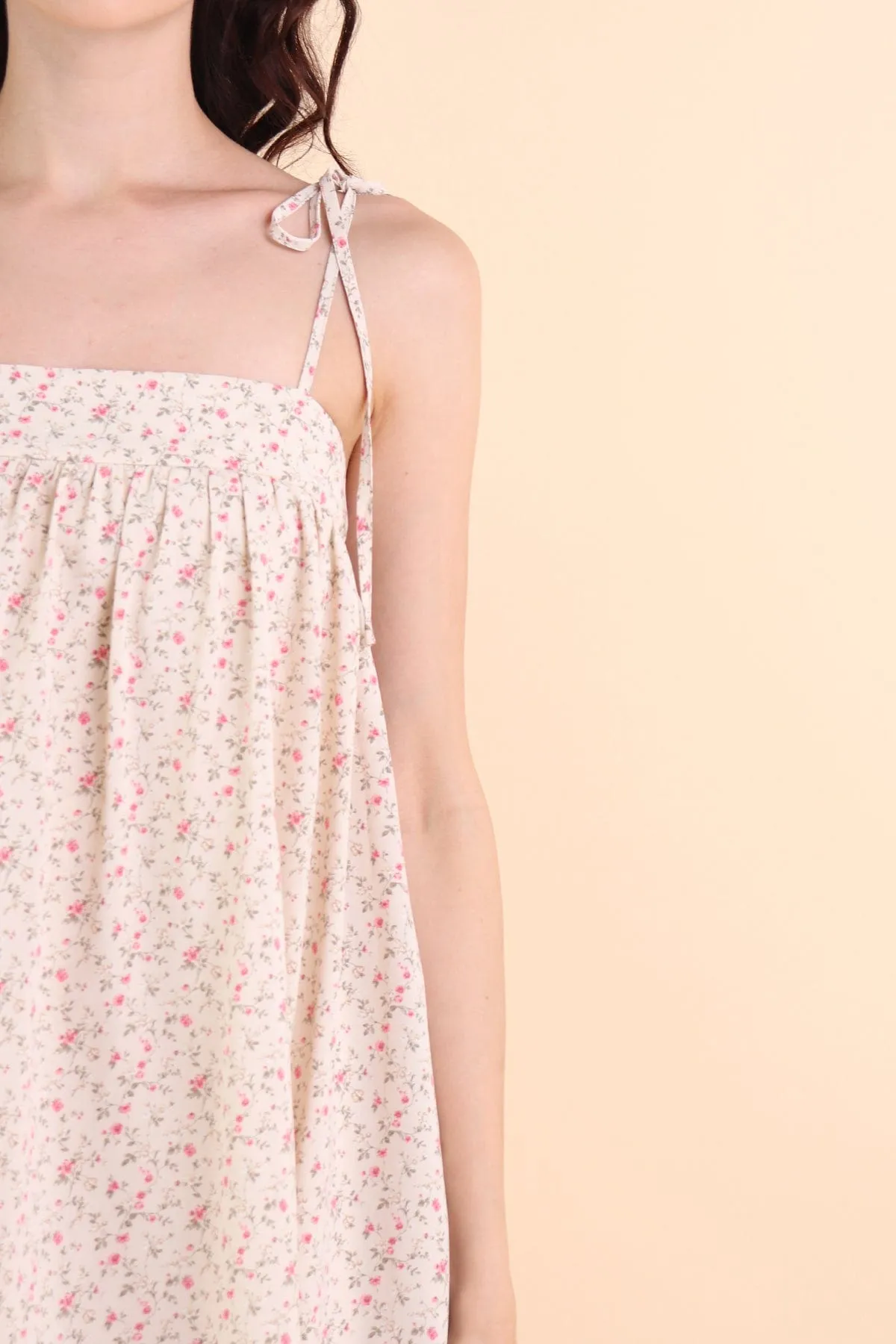 ODETTE FLORAL TRAPEZE ROMPER DRESS IN CREAM