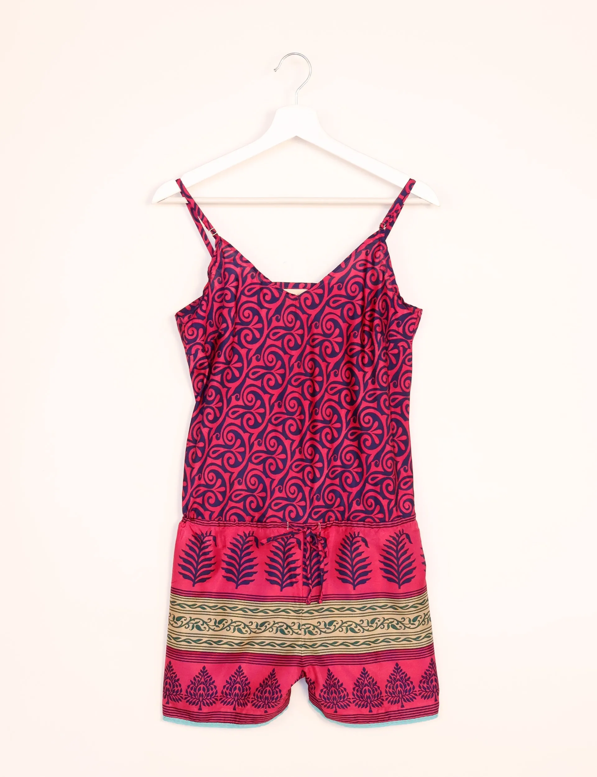 PLAYSUIT WITH LACE