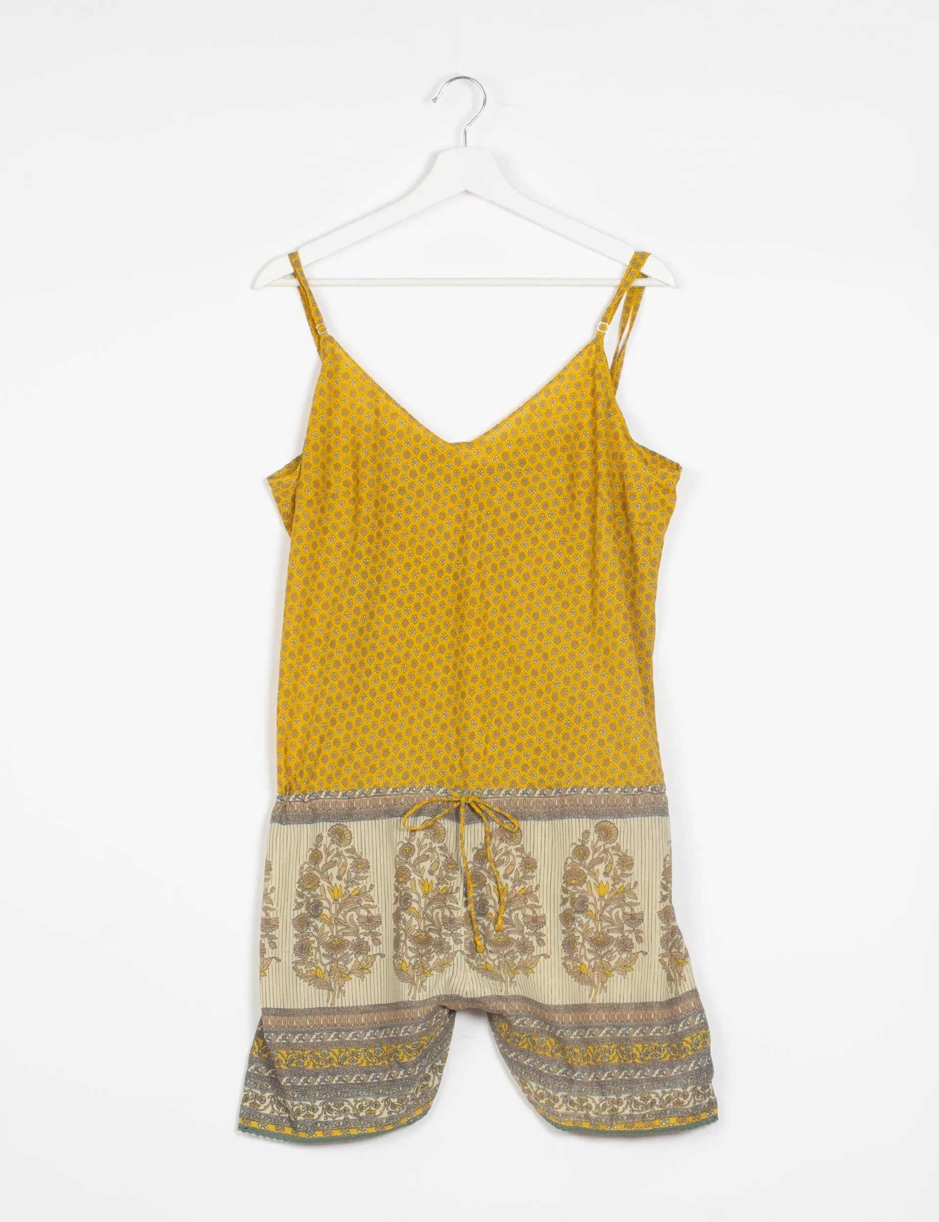 PLAYSUIT WITH LACE