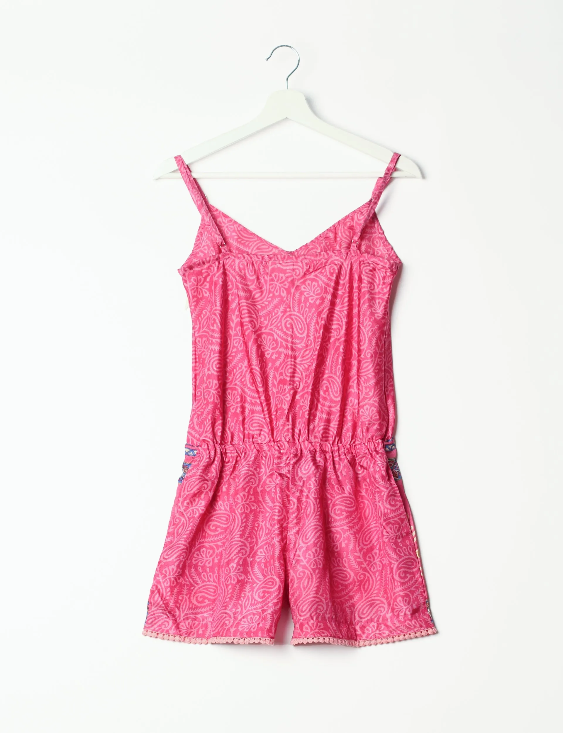 PLAYSUIT WITH LACE