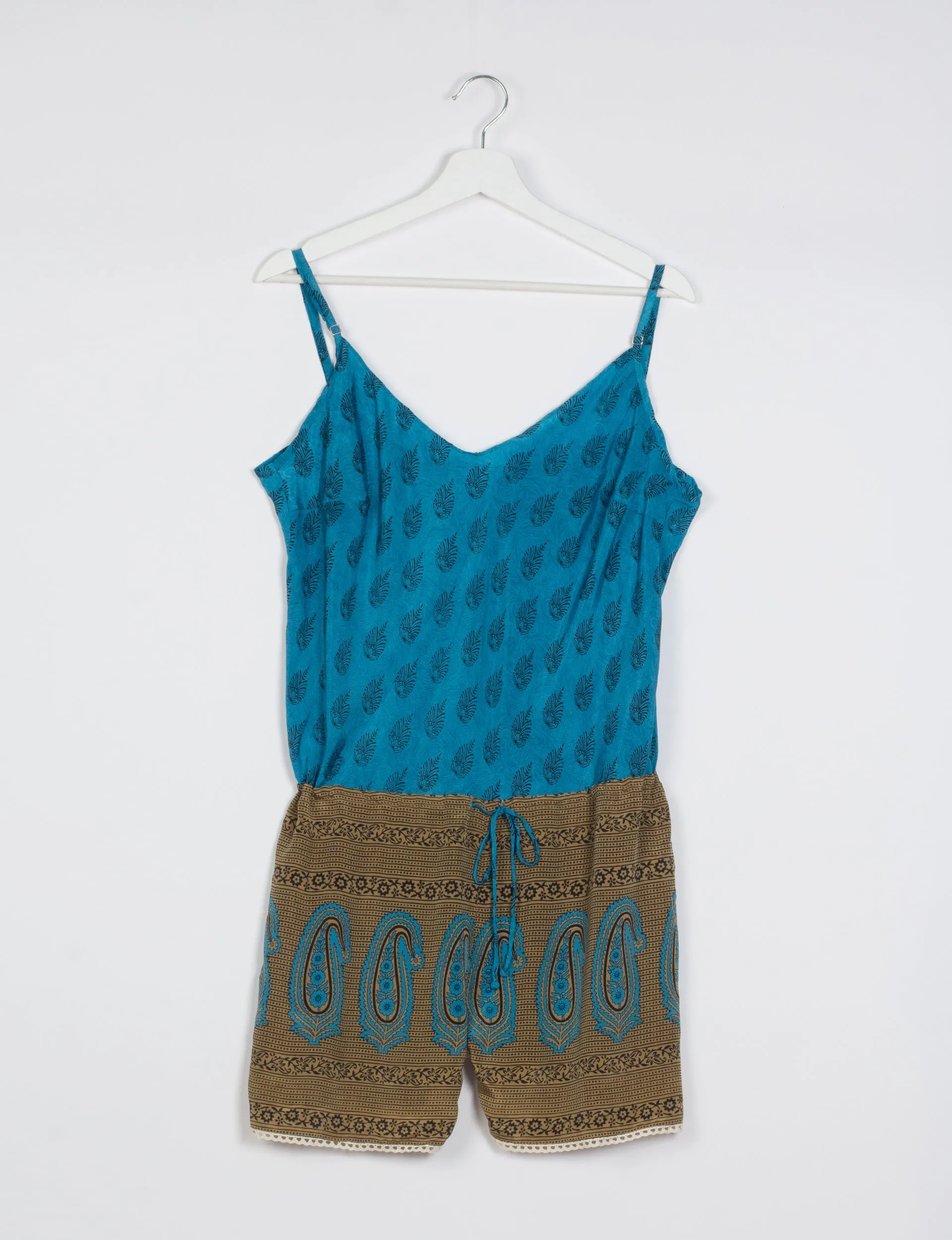 PLAYSUIT WITH LACE