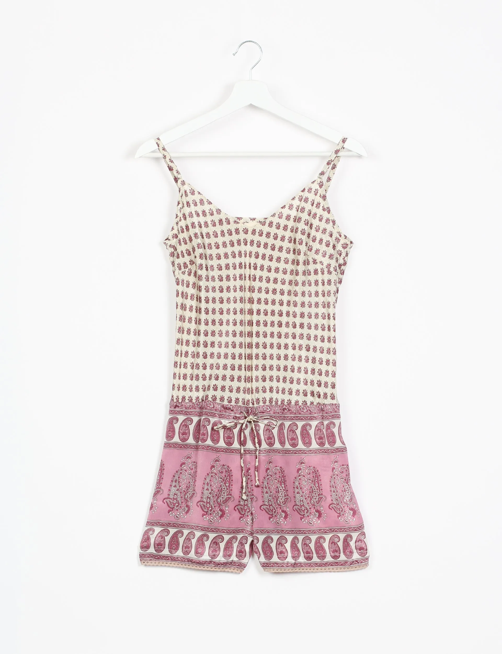 PLAYSUIT WITH LACE