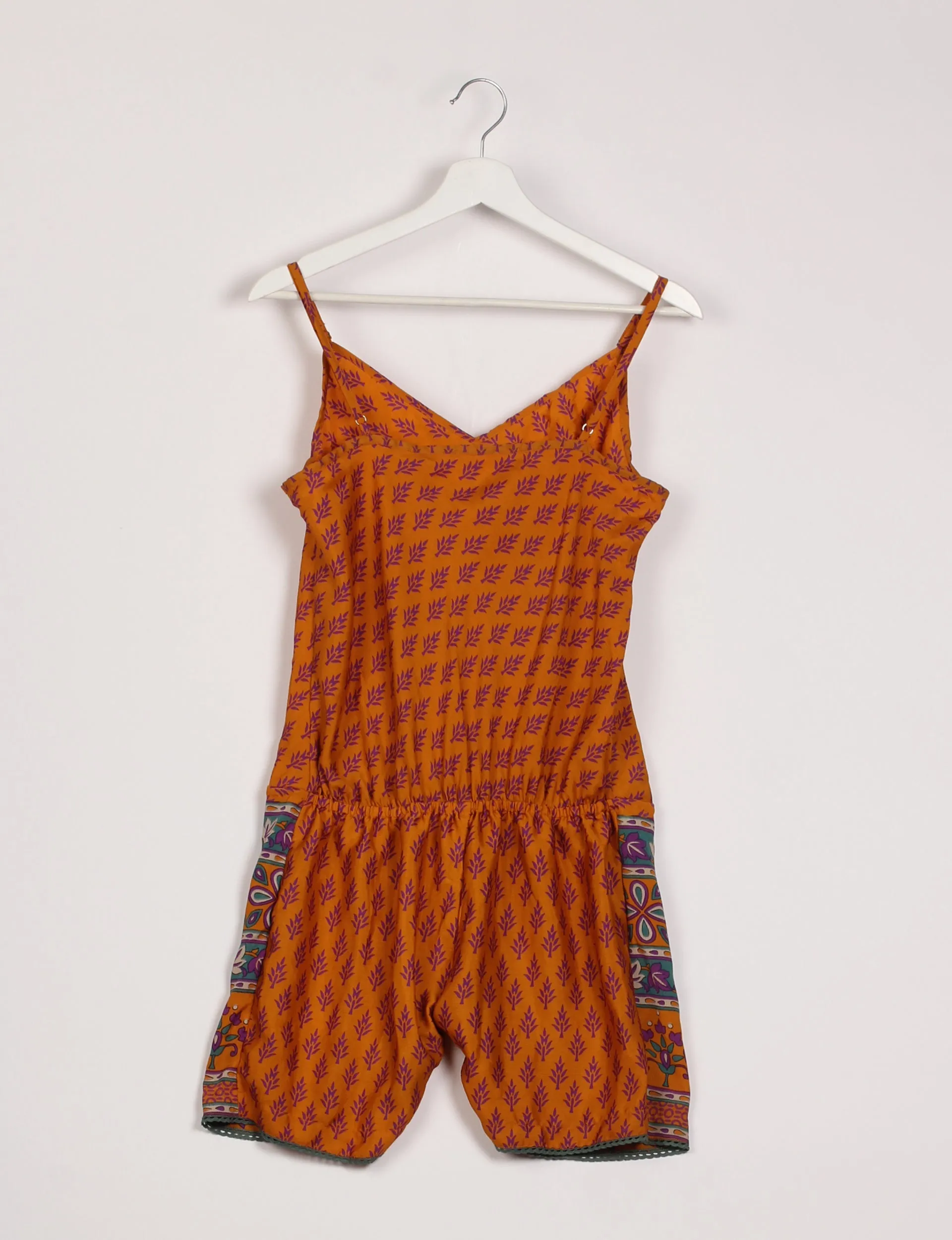 PLAYSUIT WITH LACE