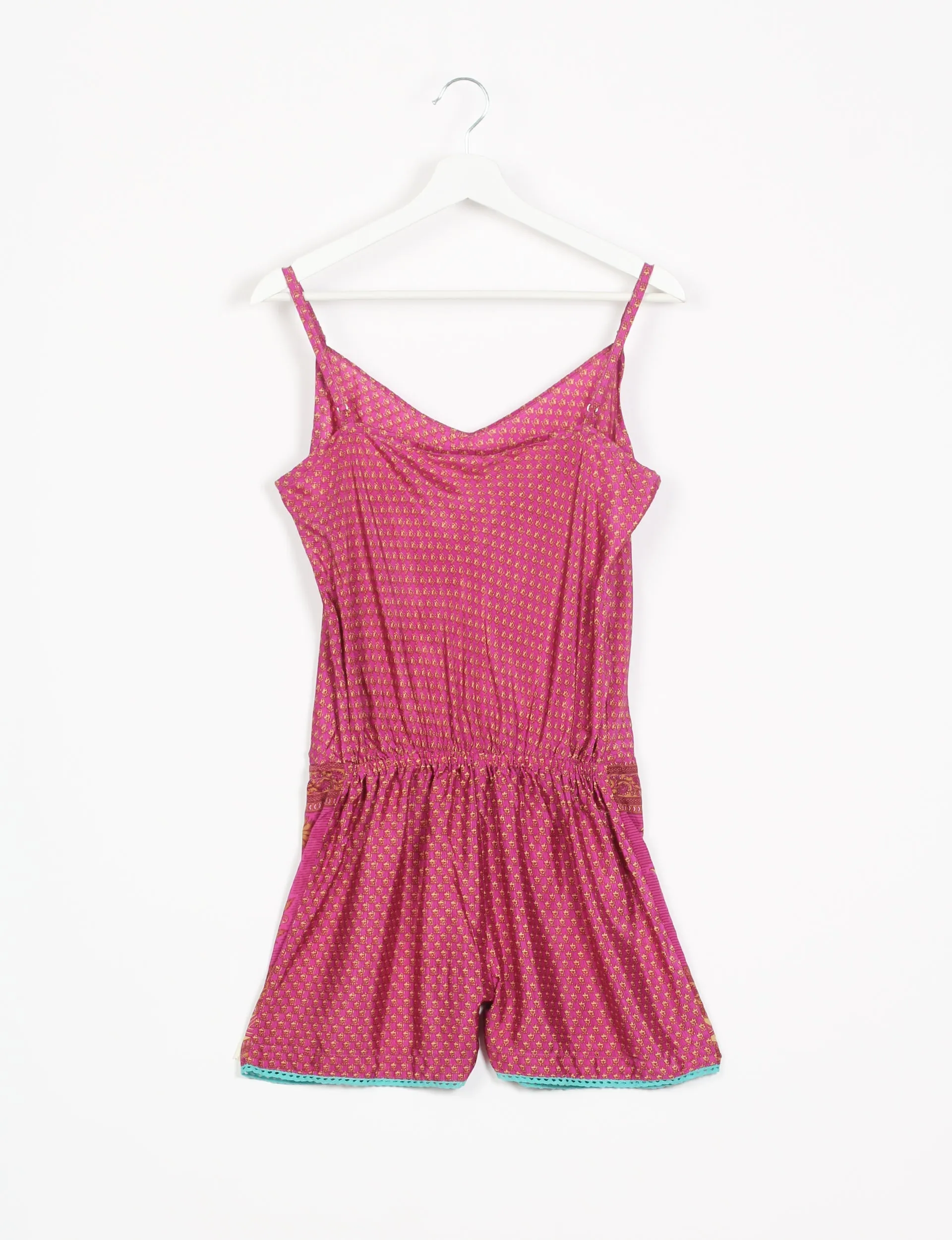 PLAYSUIT WITH LACE