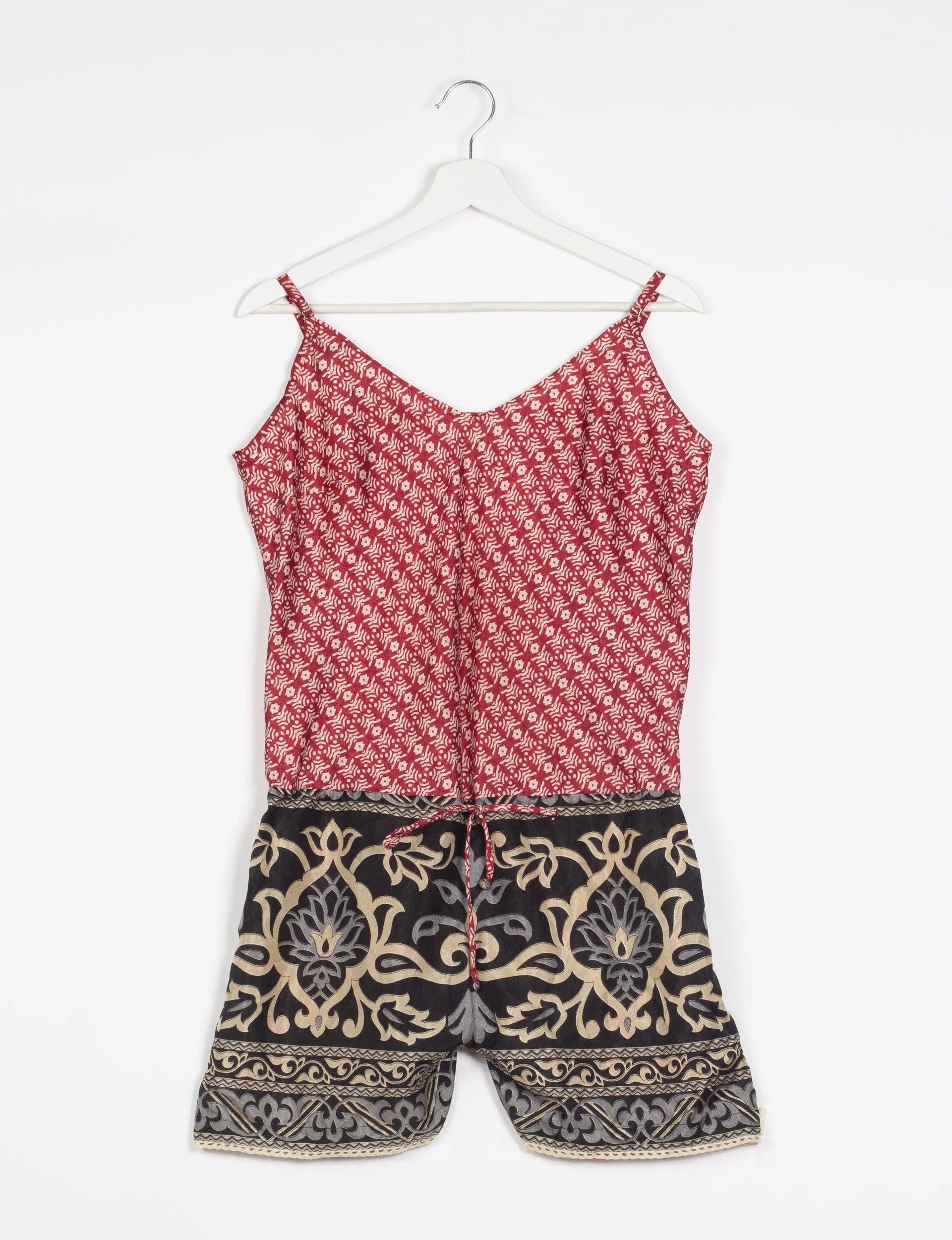 PLAYSUIT WITH LACE