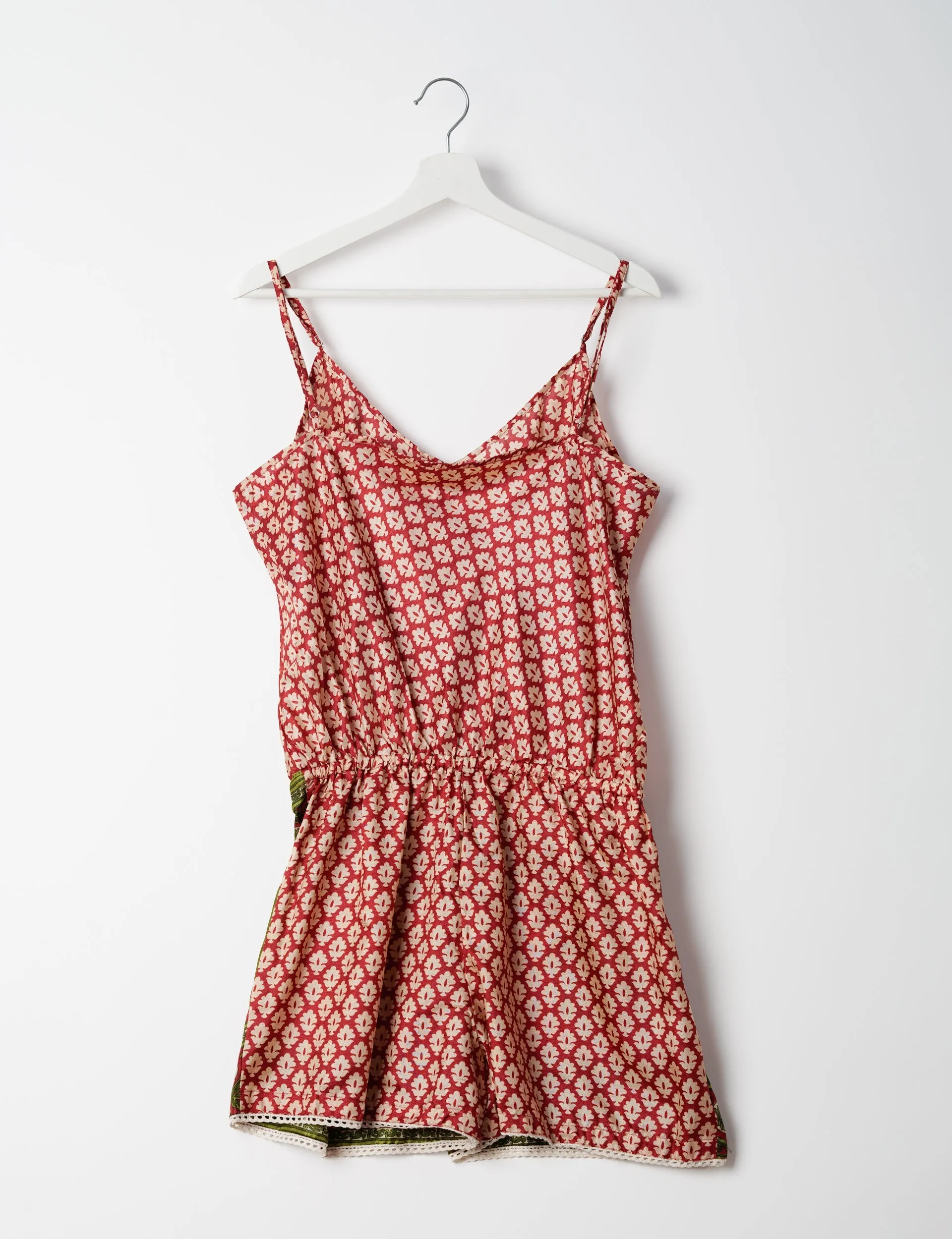 PLAYSUIT WITH LACE