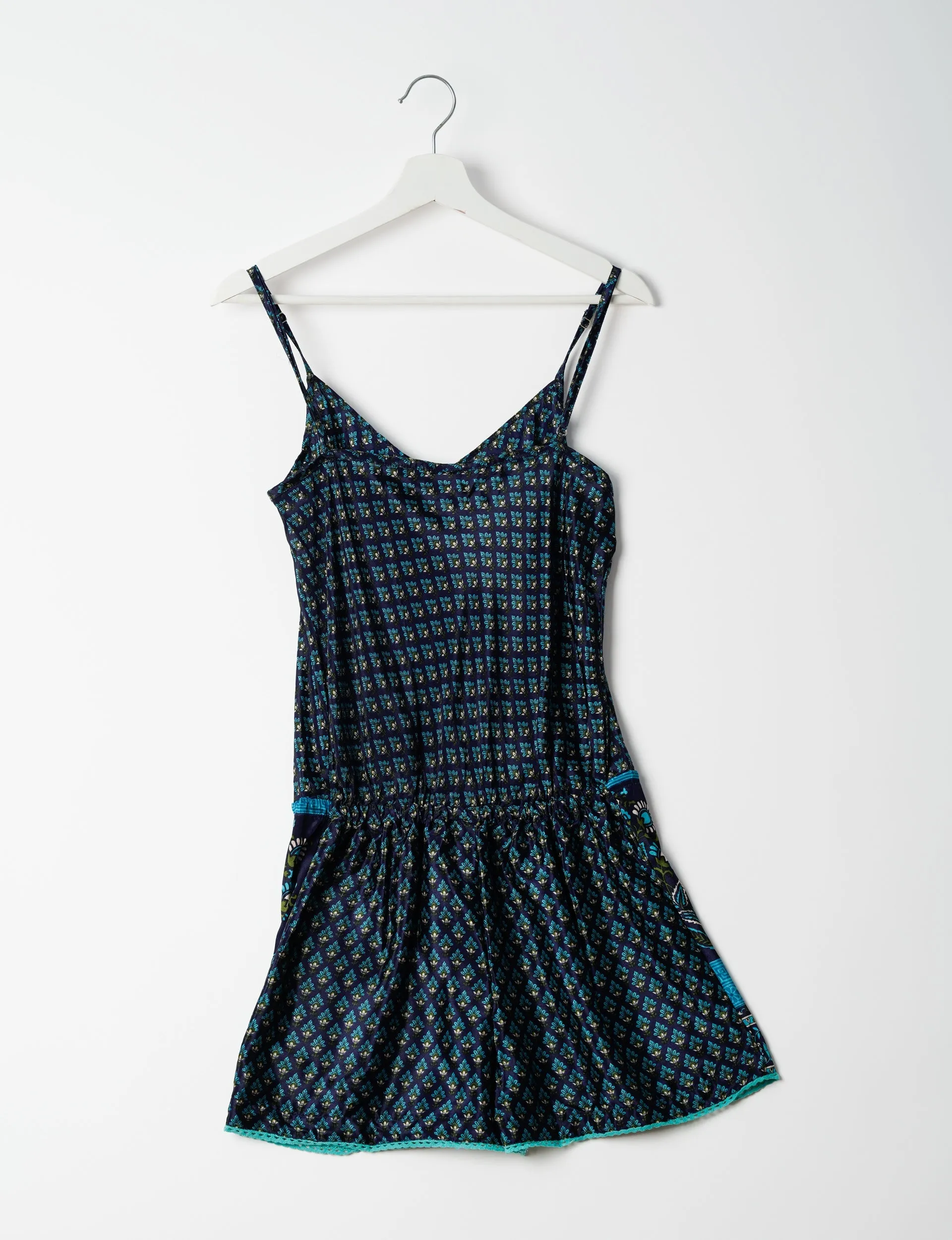 PLAYSUIT WITH LACE