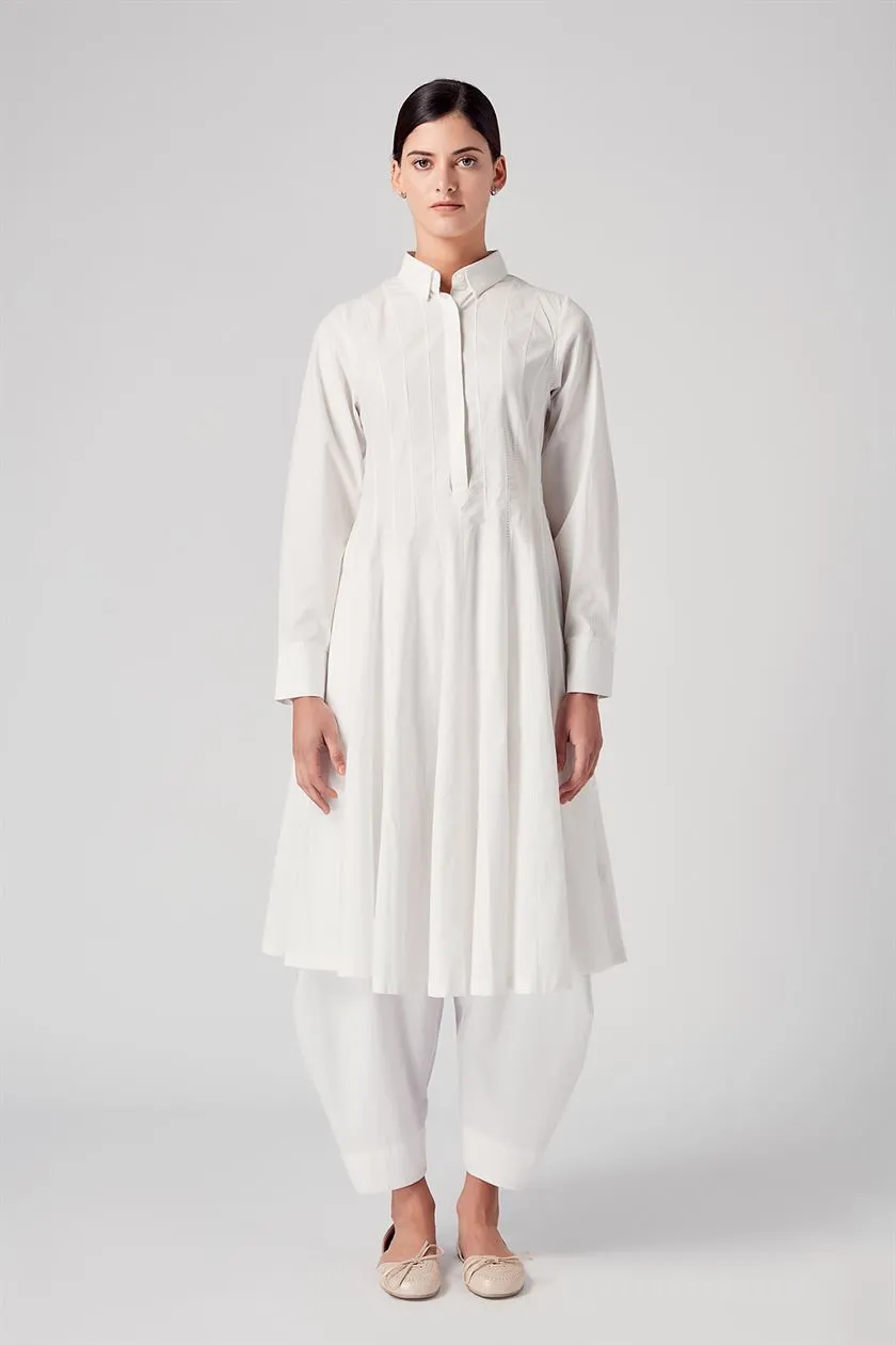 Rajesh Pratap Singh   I   Agasi panelled dress   White  4LB-33 W  Women classic collection