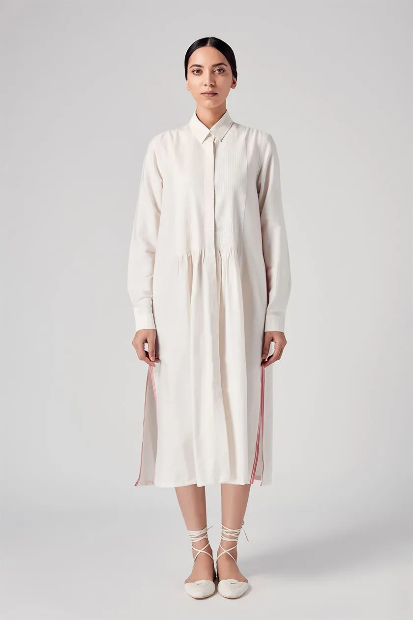Rajesh Pratap Singh   I   Vira pintuck dress  Cream  4SC-17/4KT C  Women classic collection
