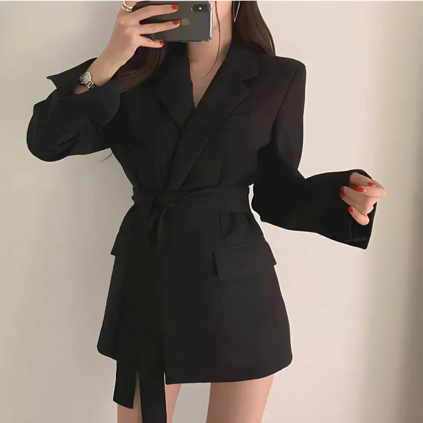 Ravikna - eleganter blazer mit gürtel