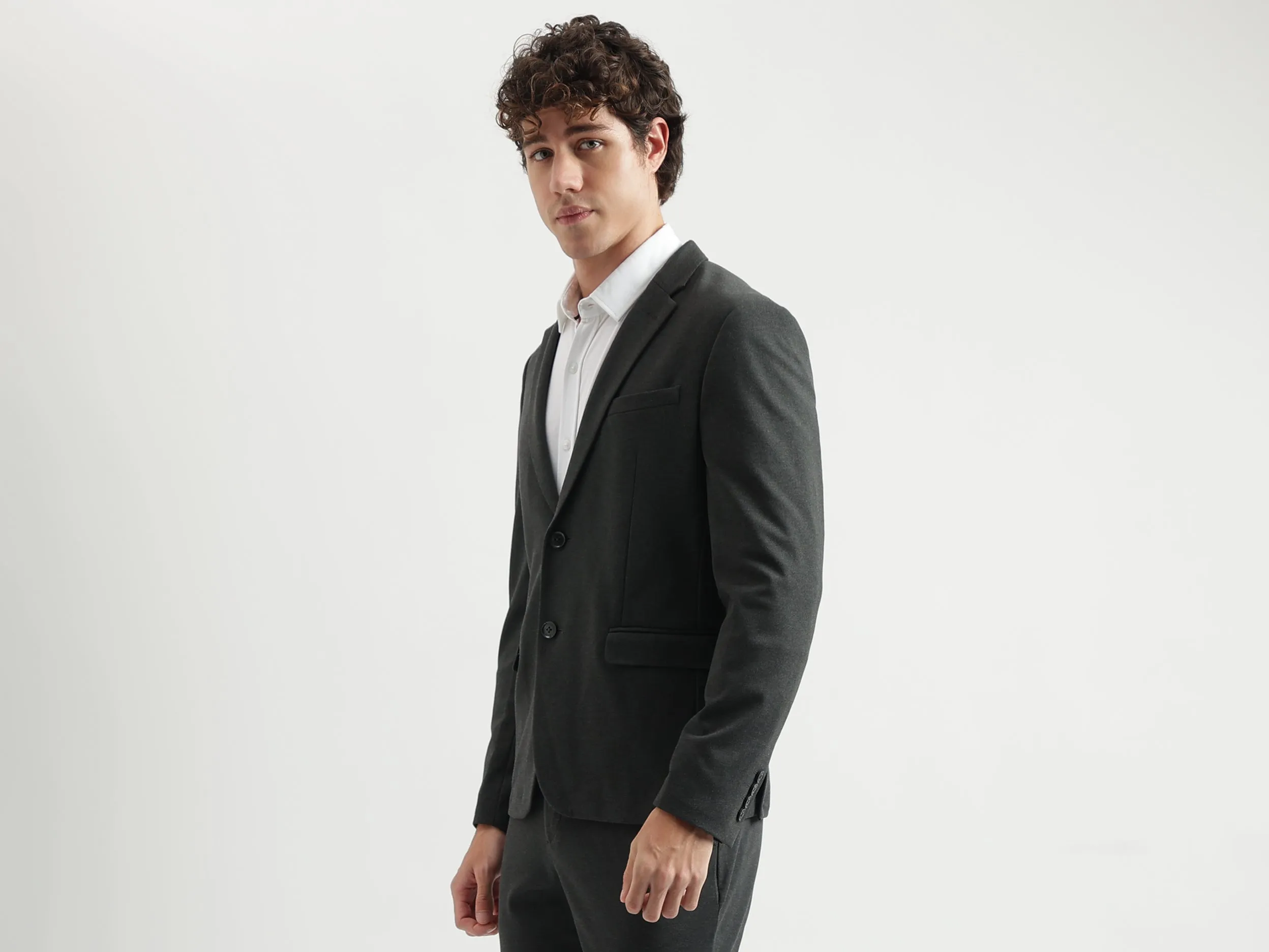 Regular Fit Lapel Collar Solid Pattern Blazer