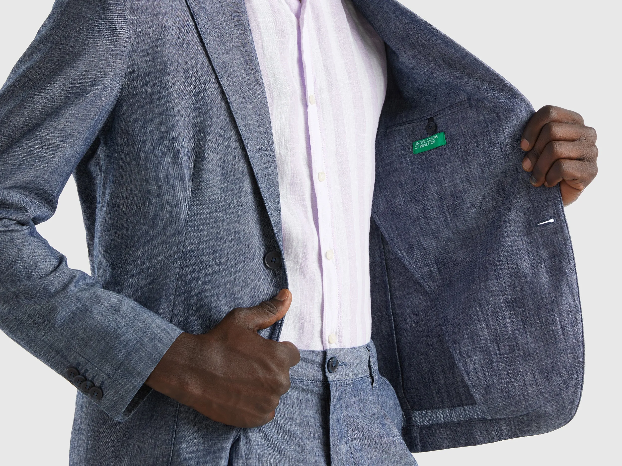 Regular Fit Notched Lapel Collar Solid Blazer
