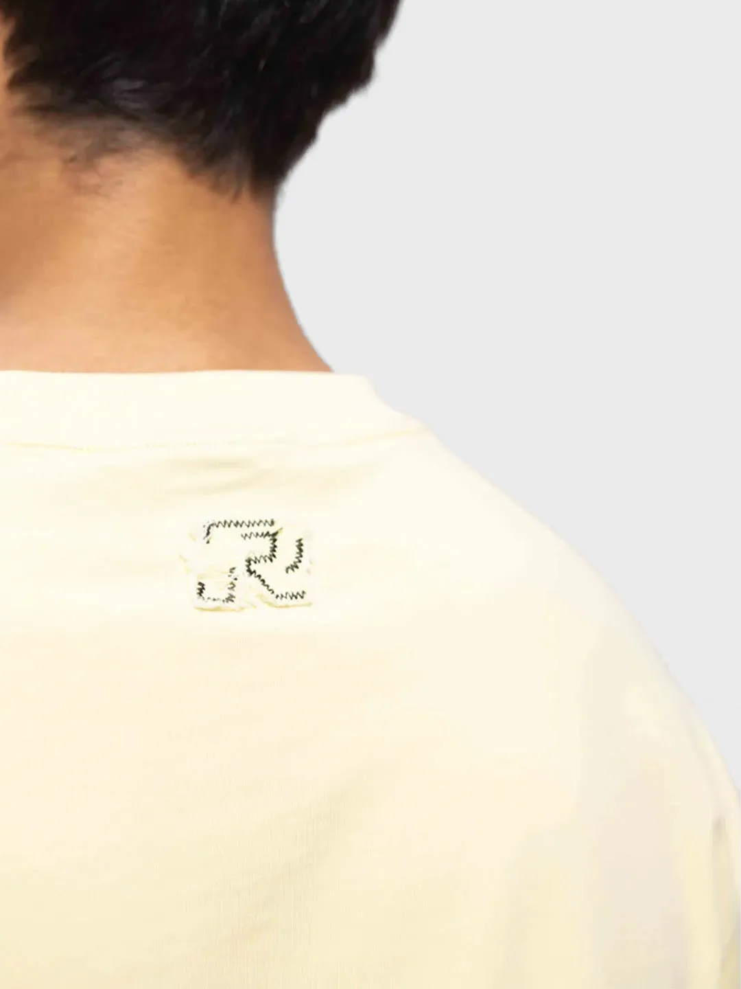Rivero Script T-Shirt | Soleil