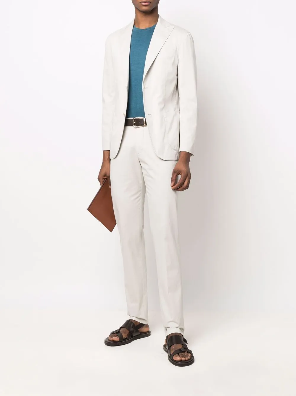 Single-breasted suit