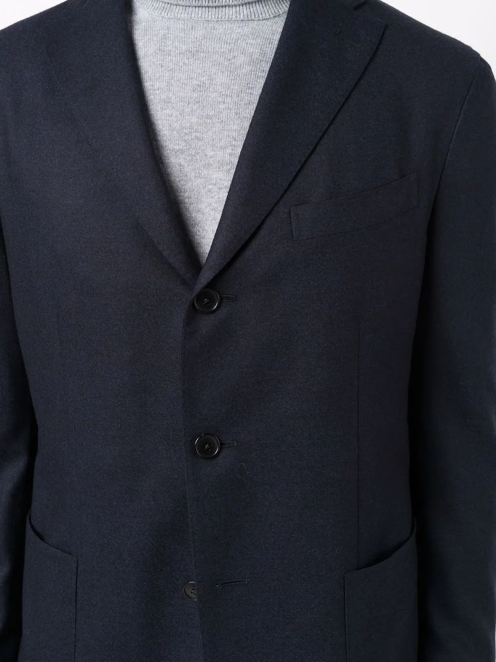 Single-breasted suit