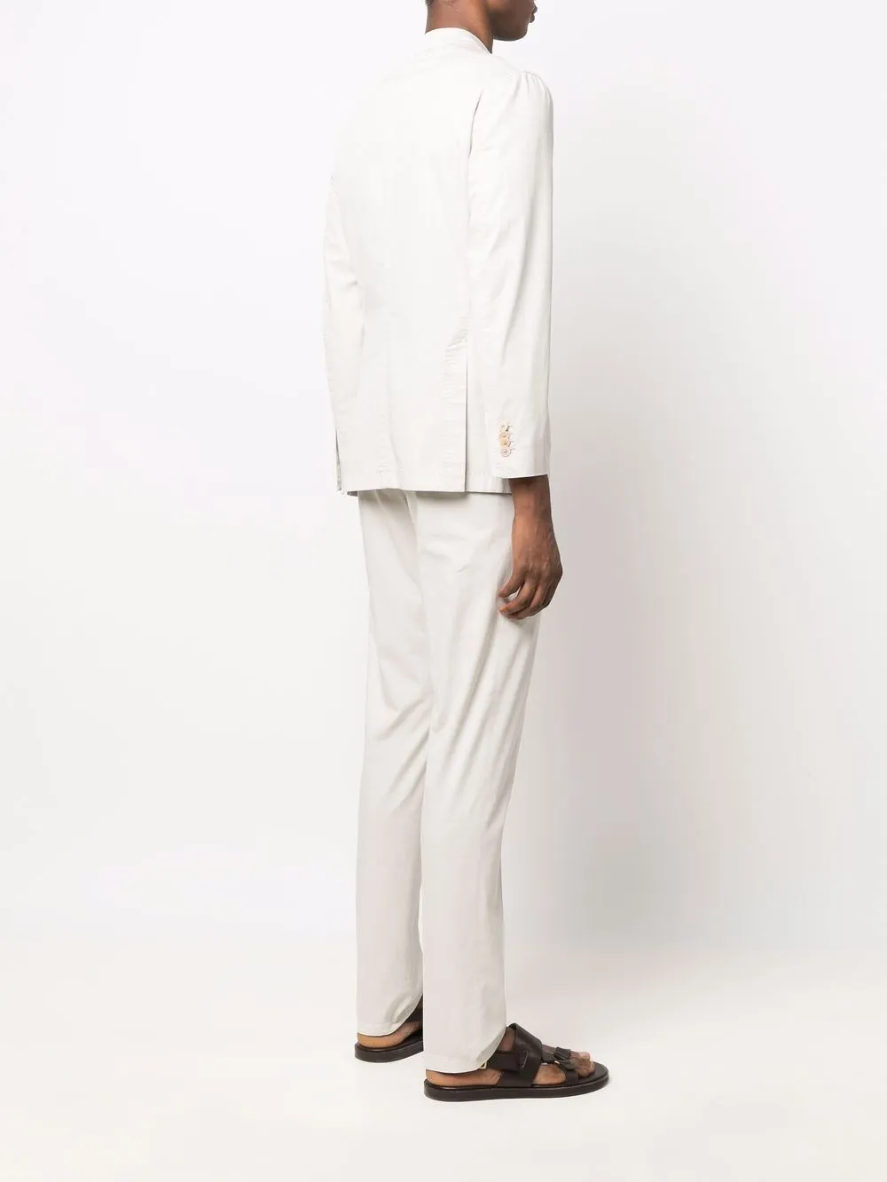 Single-breasted suit