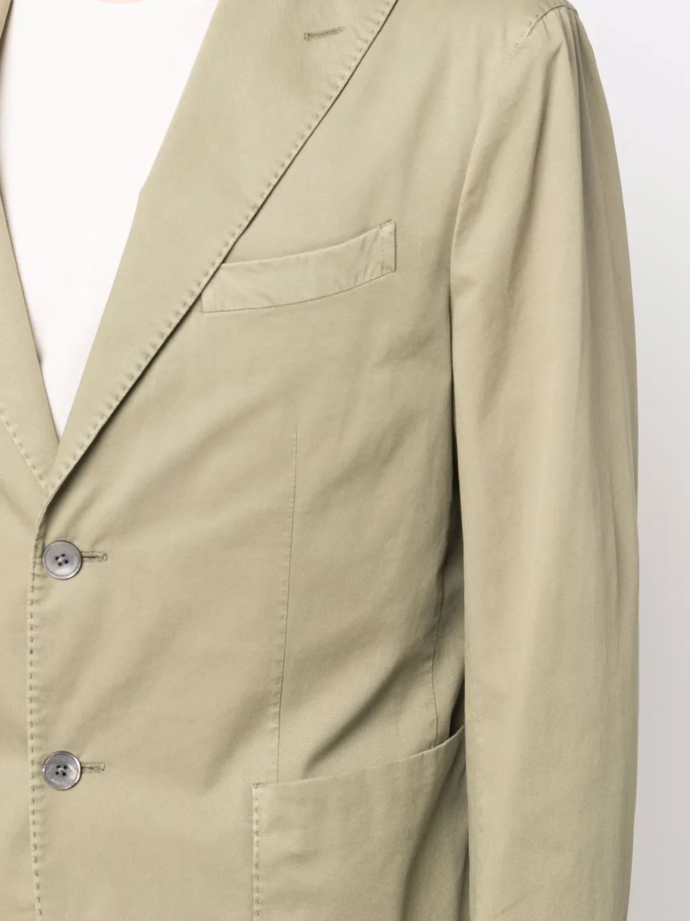 Single-breasted suit
