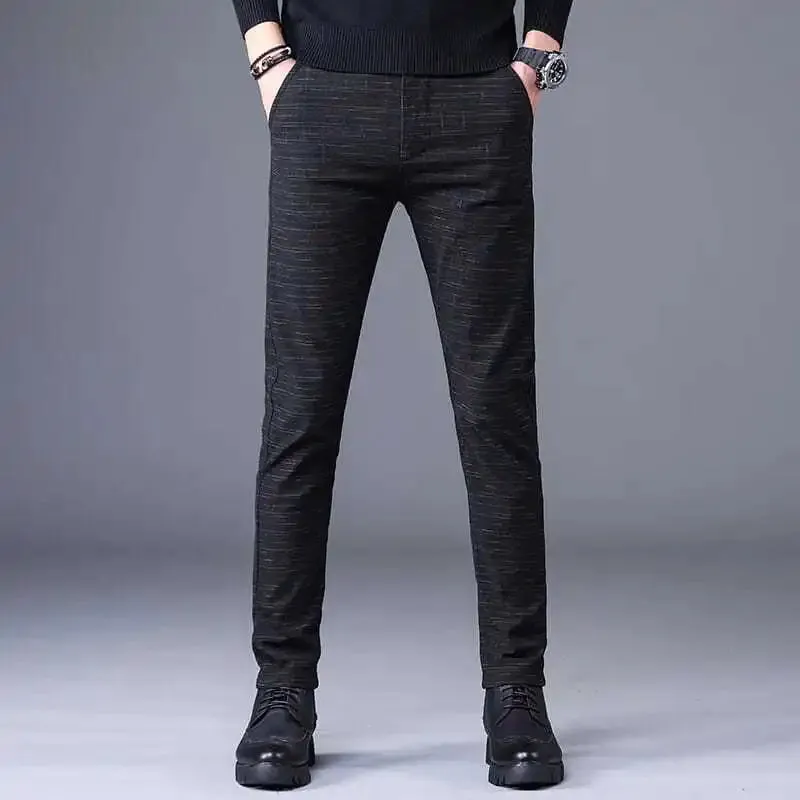 UrbanEdge Koreanische Slim-Straight-Karohosen