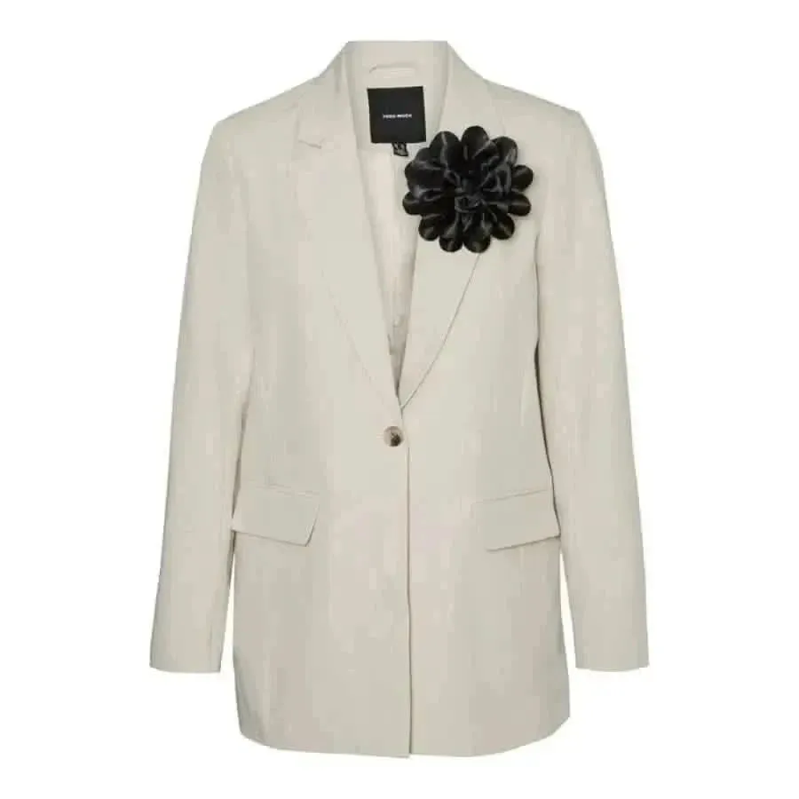 Vero Moda Women's Beige Blazer with Button and Front Pockets