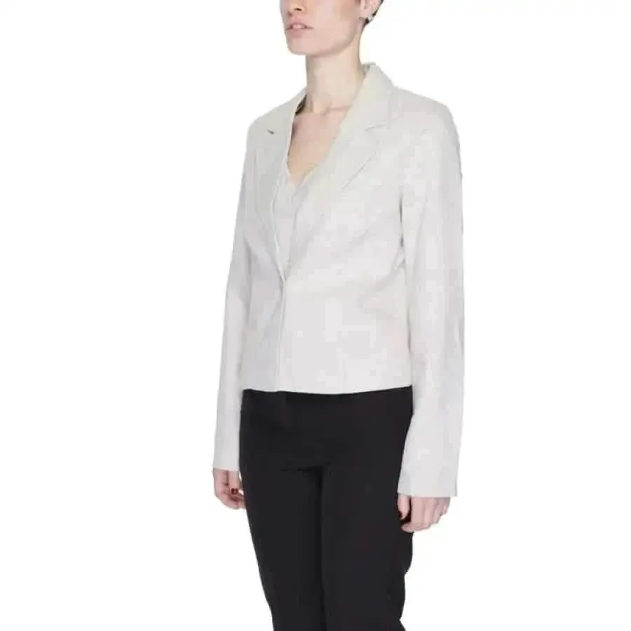 Vero Moda Women's Grey Marl Blazer with Button