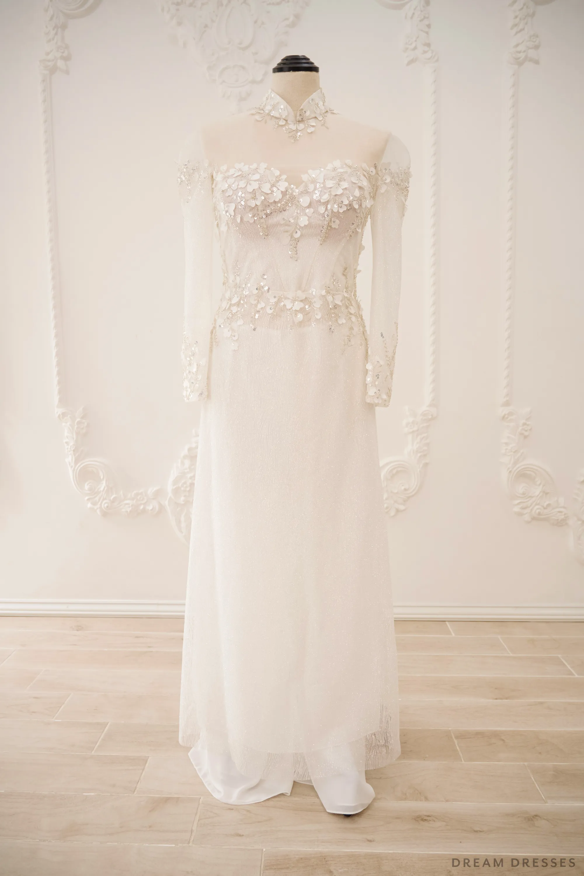 White Bridal Ao Dai | Vietnamese Traditional Bridal Dress with 3D Lace (#JANG)