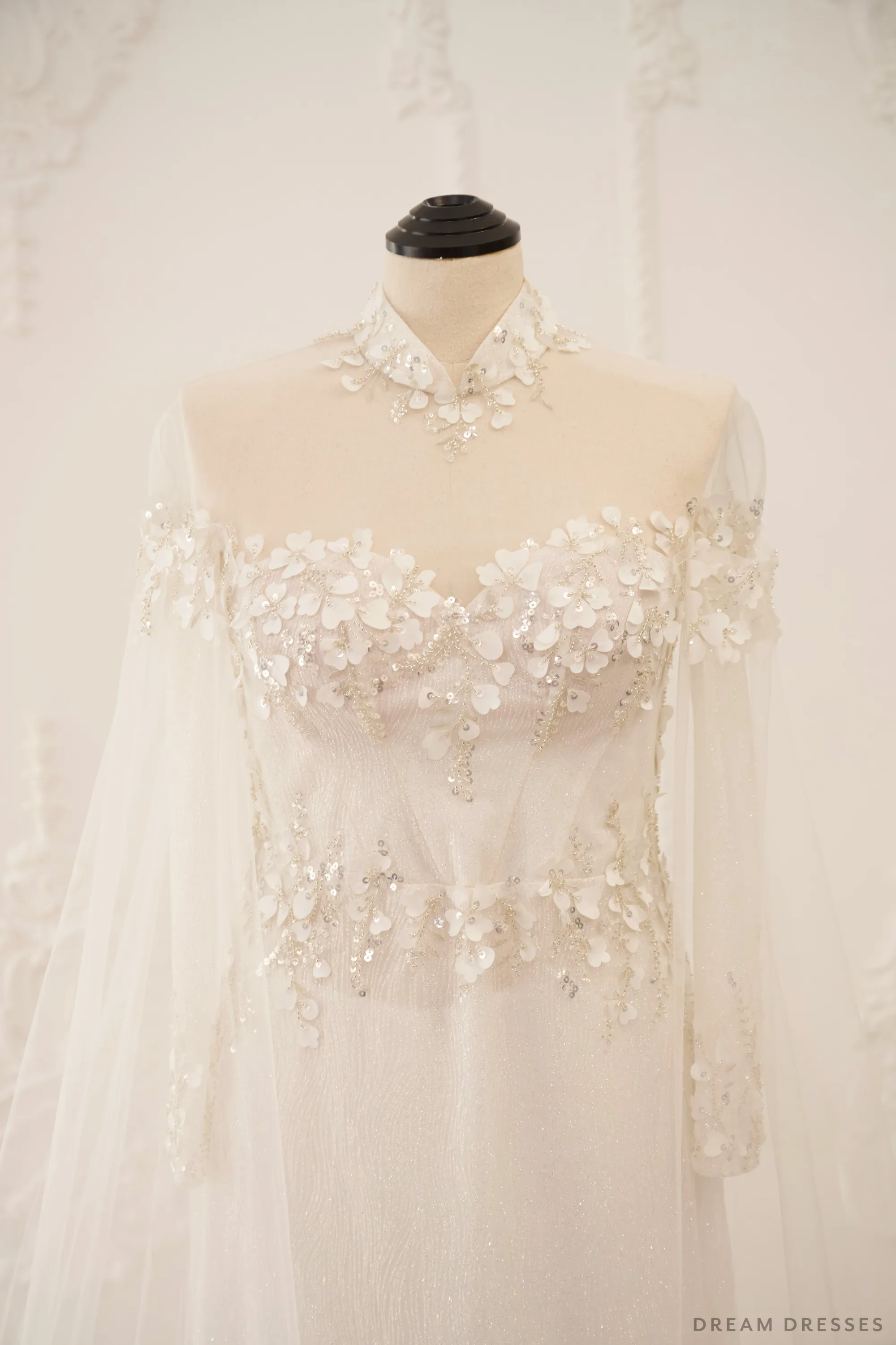 White Bridal Ao Dai | Vietnamese Traditional Bridal Dress with 3D Lace (#JANG)