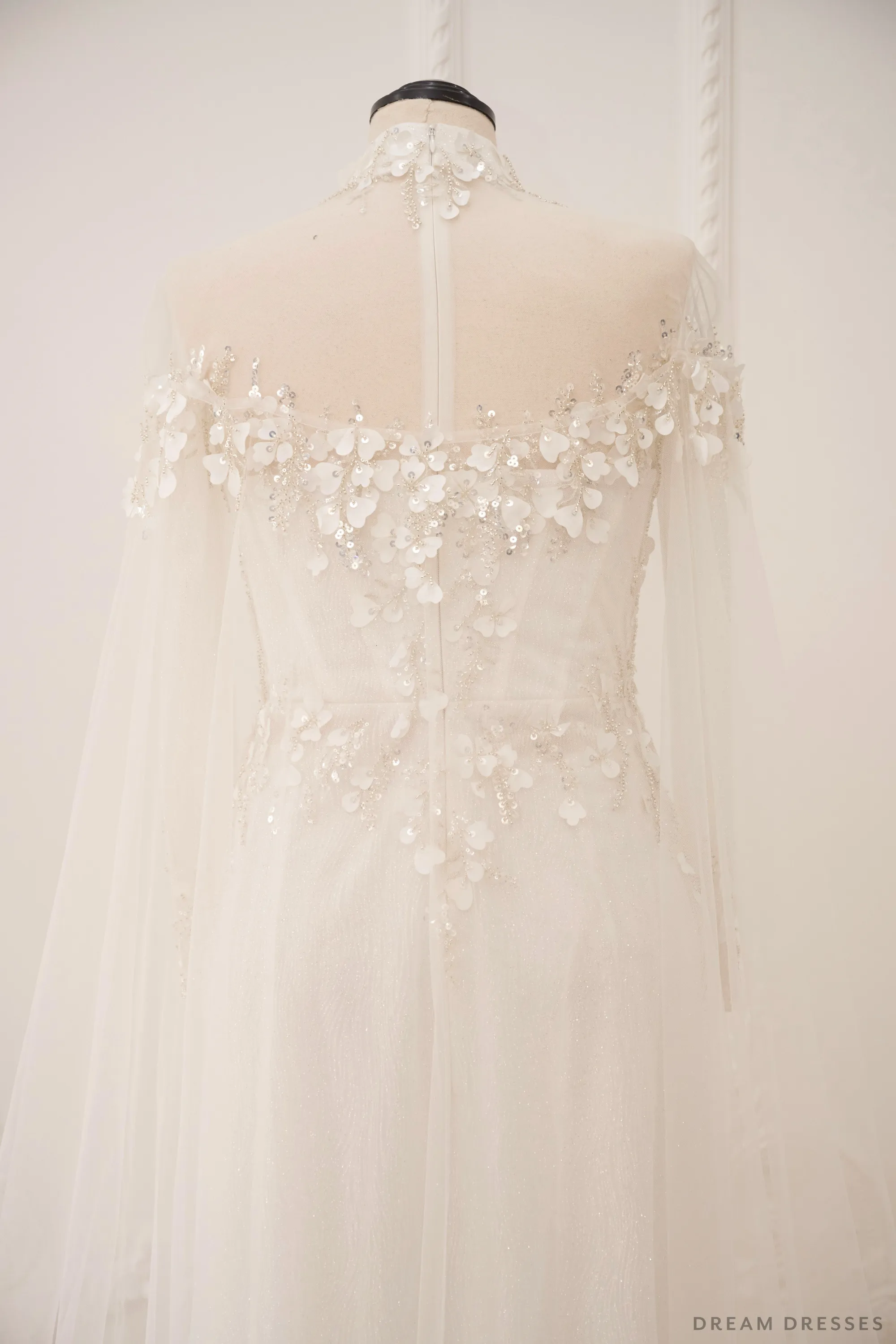 White Bridal Ao Dai | Vietnamese Traditional Bridal Dress with 3D Lace (#JANG)
