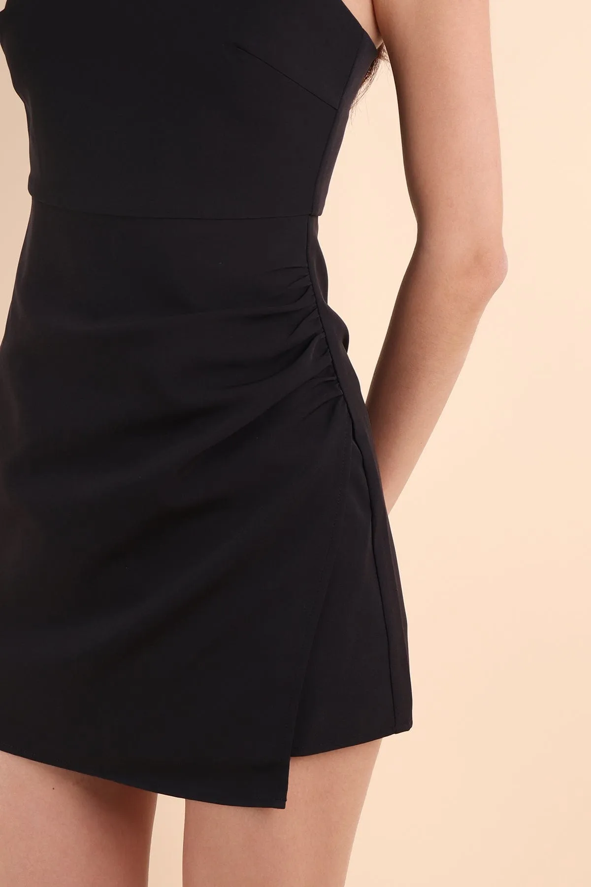 ZORNIE ROMPER DRESS IN BLACK